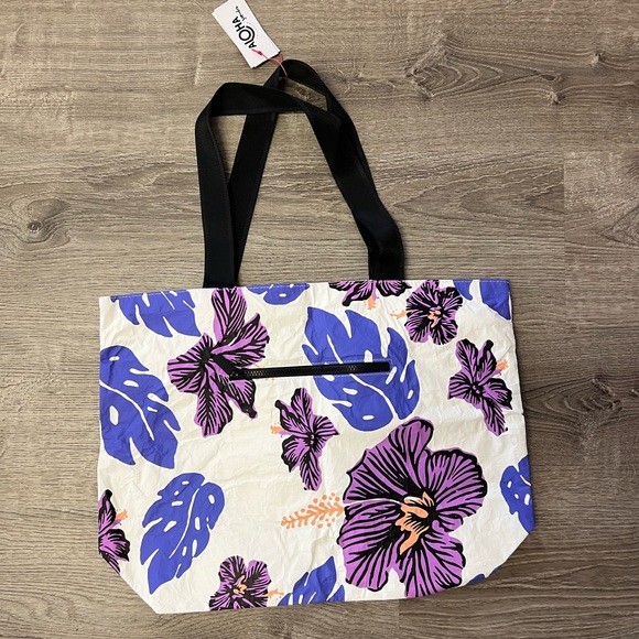 ALOHA Collection Bags Aloha Collection Day Tripper Poshmark